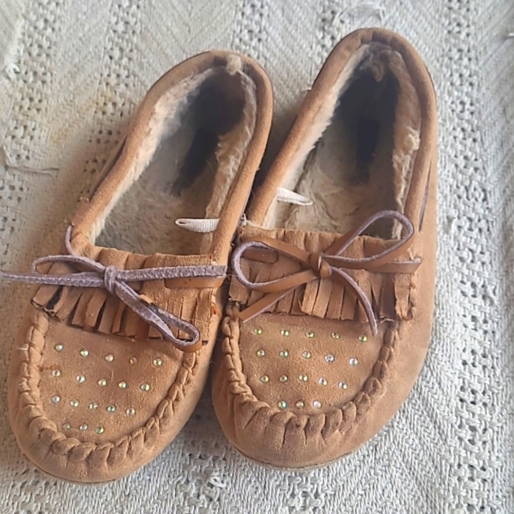Girls moccasin slippers